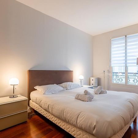 Veeve - Pompidou Hideaway Apartment ปารีส ภายนอก รูปภาพ